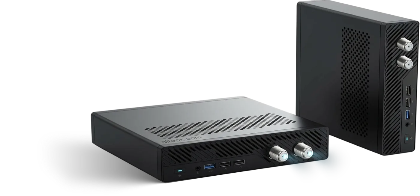 Cable TV / IPTV Pro Box, front and rear: RF coaxial connectors, USB ports and audio jack.